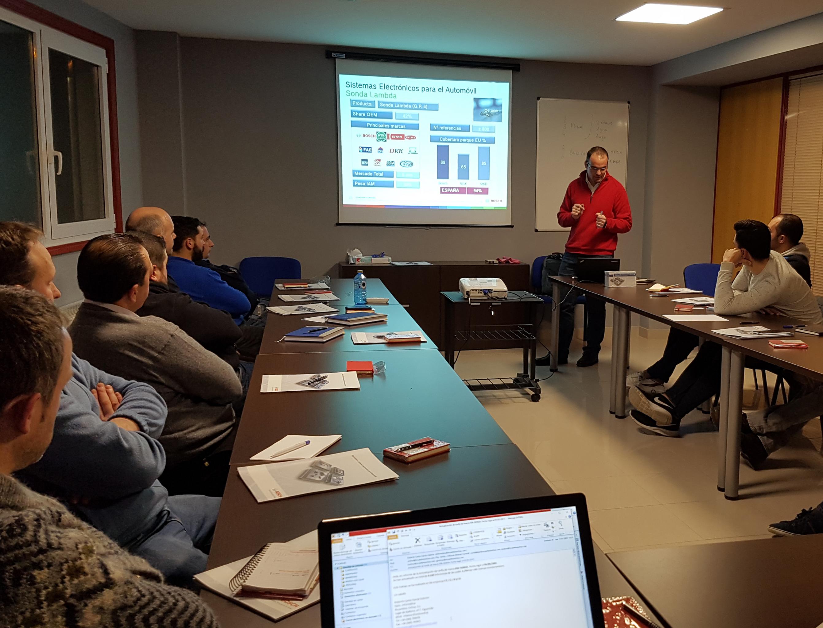 NP FOTO 2 Recambios Ochoa Jornadas Técnicas 2017.jpg